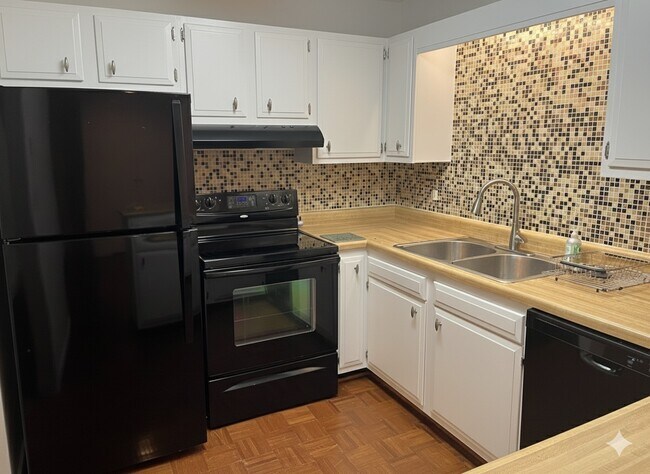 803 Ashlawn Pl Unit Apartment