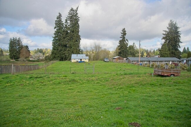 Photo - 11802 74th Ave E