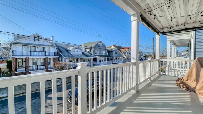 Photo - 1A N Victoria Ave Unit 1A