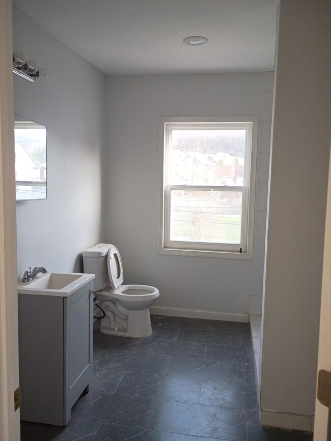 Photo - 78 Fairfield Ave