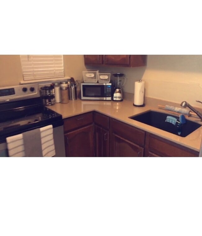 Photo - College Station - Northgate area -1 bedroom / 1 bath Apartment
