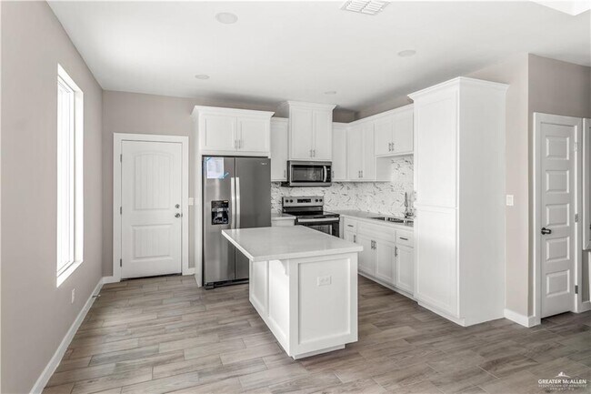 Photo - 15 Stark Rd Unit 3