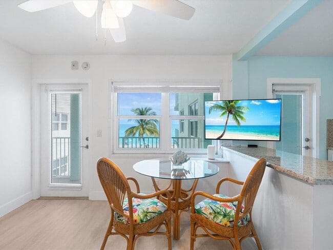 Photo - 2600 N Surf Rd Unit 302