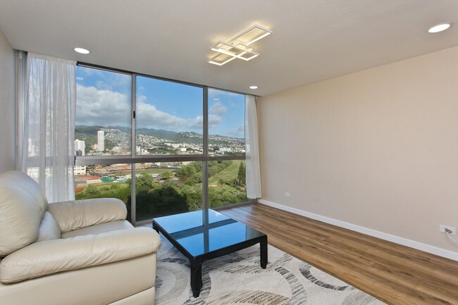 Photo - Walking Distance to the Beach & Furnished... Aloha Lani #1606 - 1 BD 1 BA 1 PRK Unit 1606