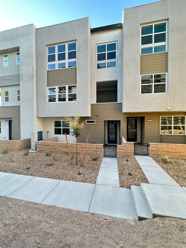 Photo - Inspirada Town Center Parcel 19