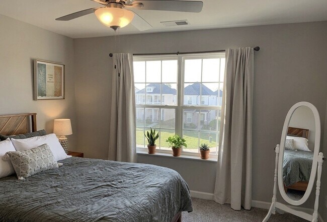 Photo - 2736 Wind Gap Dr