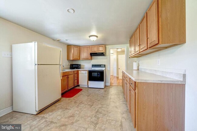 Photo - 4813 Catharpin Rd