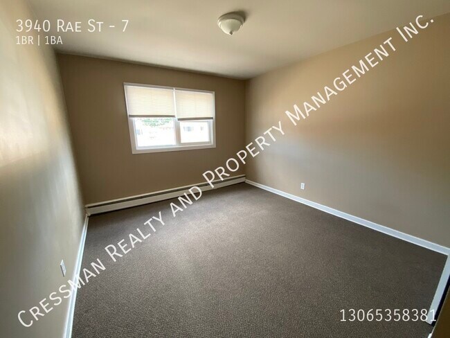 Photo - 1 bed 1 bath Unit 7