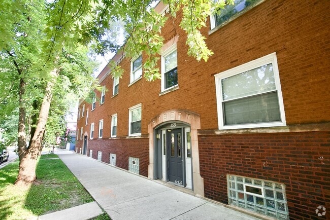 Building Photo - 3521 W Grace St Rental