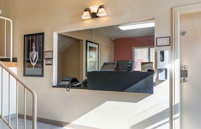 Furnished Studio-Lexington - Tates Creek