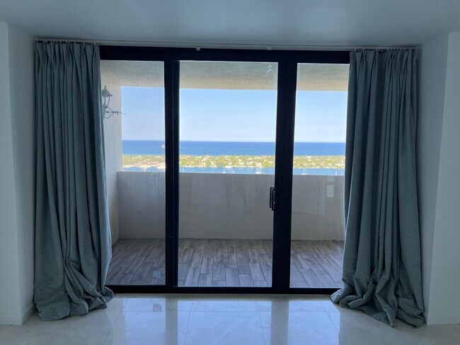 Photo - 5600 N Flagler Dr Unit Ph209