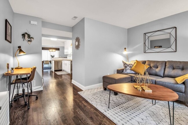 Photo - 351 Connecticut St