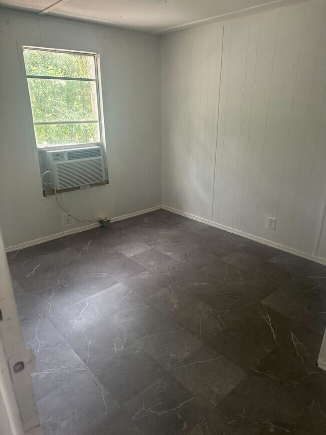 Photo - APPROVED SECTION 8 VOUCHERS ONLY!  - 2 Bed...