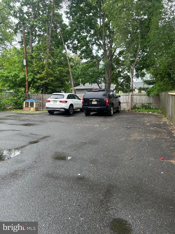 Photo - 504 Cinnaminson Ave Unit D