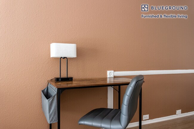 Photo - 4049 Via Marina Unit FL1-ID1142