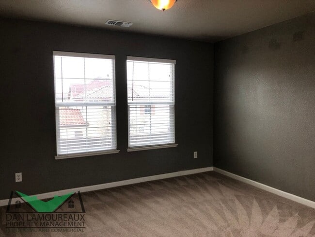 Photo - Two story in Springlake Community FOR RENT