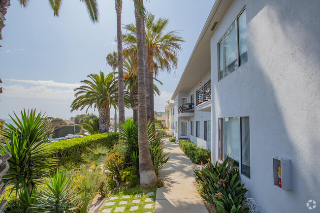 Building Photo - Malibu Cove Apartments