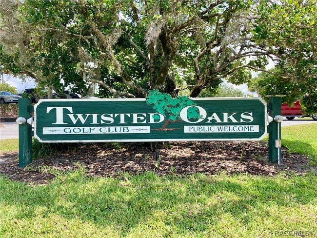 Photo - 614 W Fairways View Dr