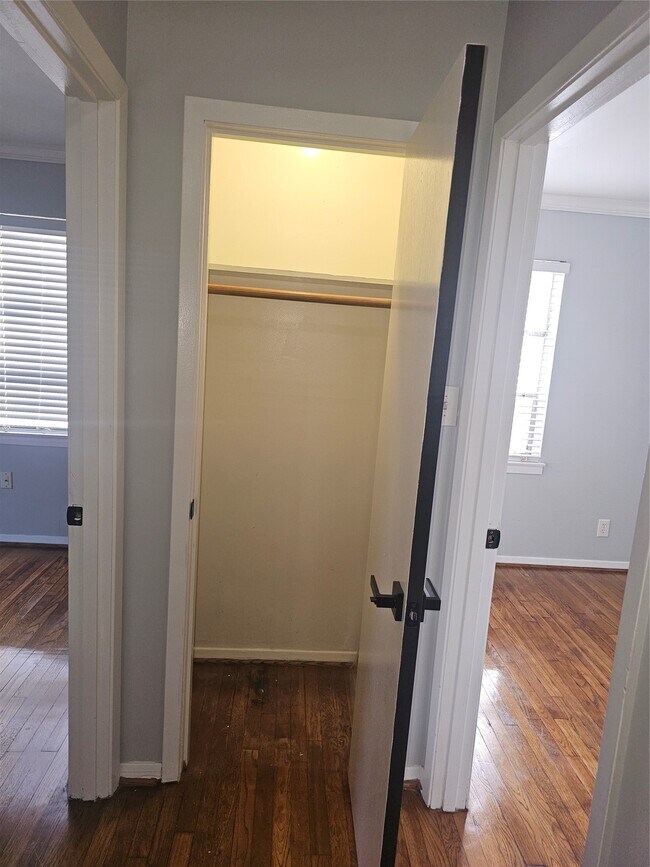 Photo - 10510 Sierra Dr