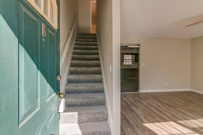 Photo - 1244 Parkway Pl Unit 1244-C Parkway Place