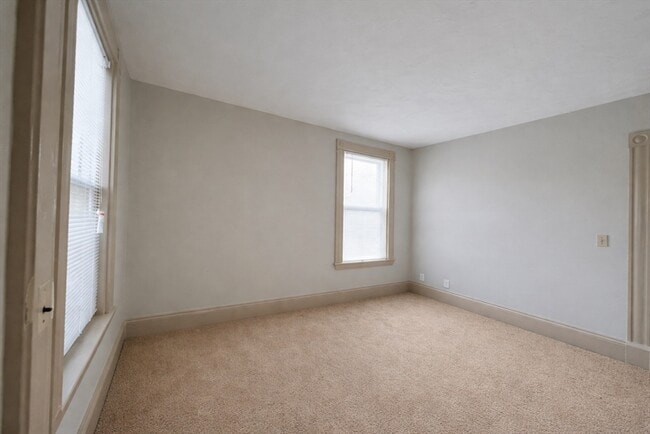 Photo - 95 Belgrade Ave Unidad 2