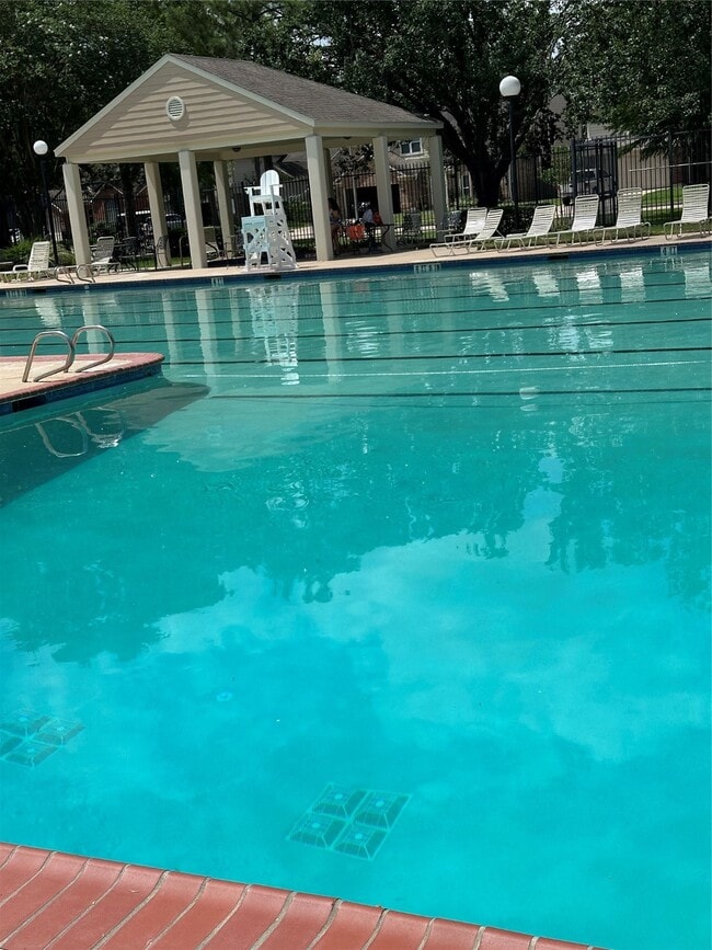 Building Photo - 14202 Misty Knoll Ct