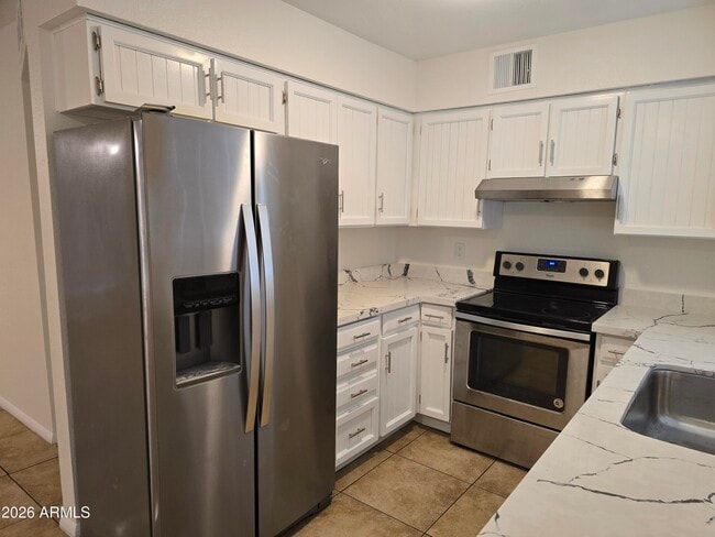 Photo - 715 N Arrowhead Dr