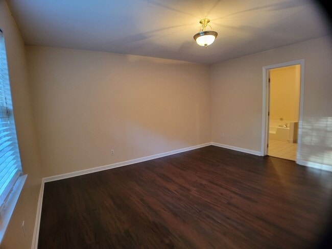 Photo - Great 3BD/2BA Durham home with easy access...