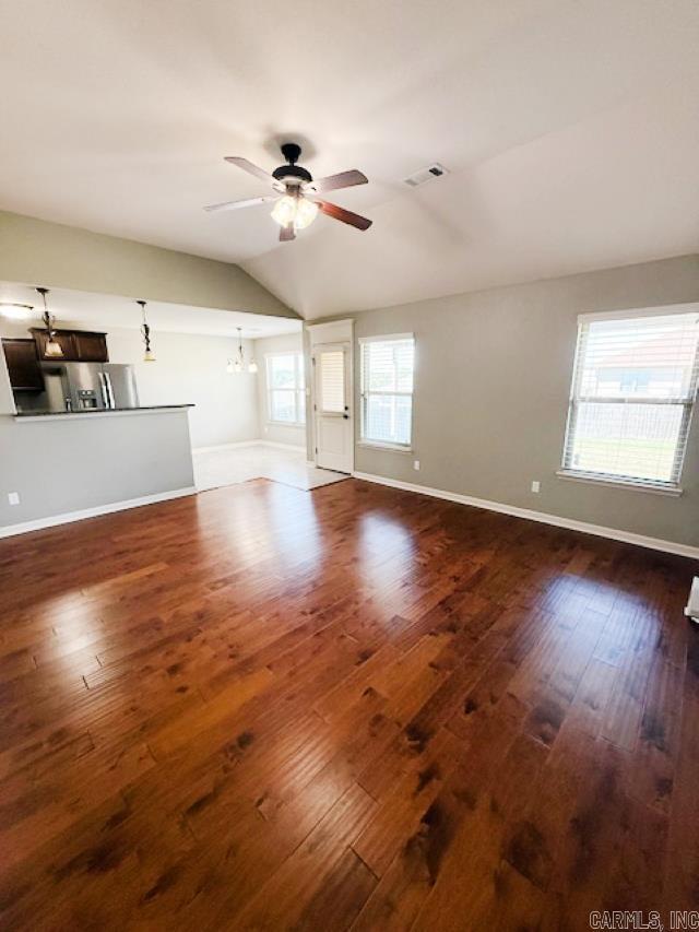 Photo - 176 Cambridge Dr