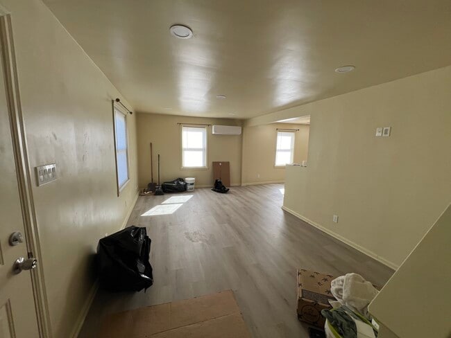 Photo - 1517 Catalina Ave