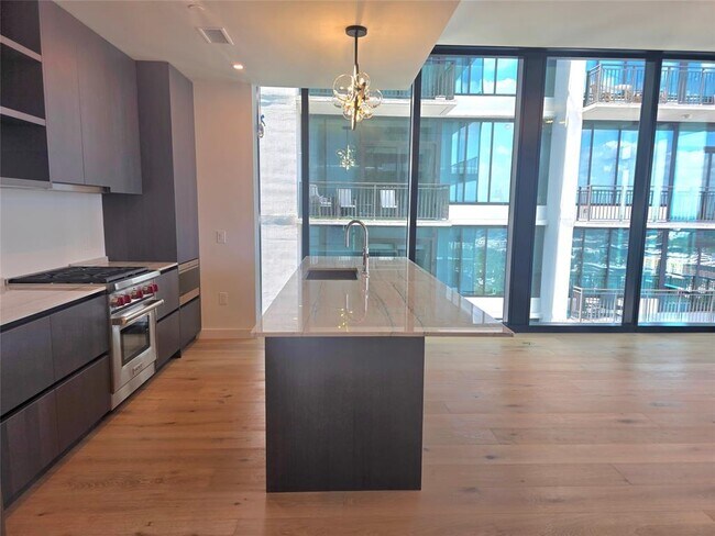 Photo - 610 Davis St Unit 2608