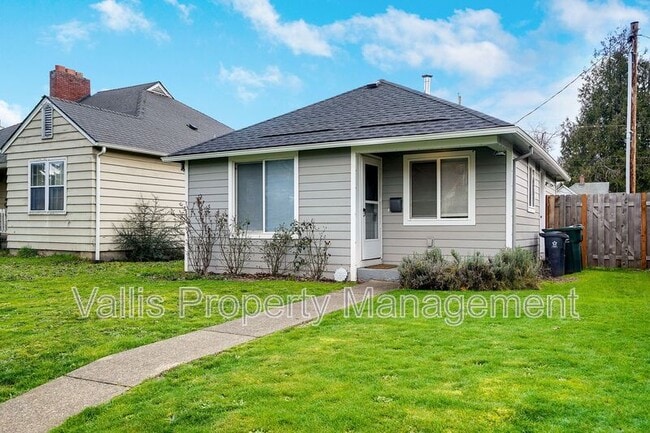 Photo - 1130 14th St NE