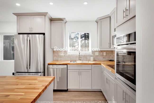 Photo - Fully Updated Three Bedroom Home in SE!