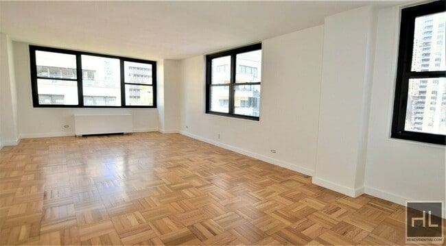 Building Photo - EAST 49 STREET Rental