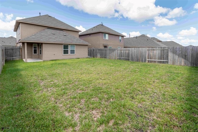 Photo - 19007 Moynihan Dr