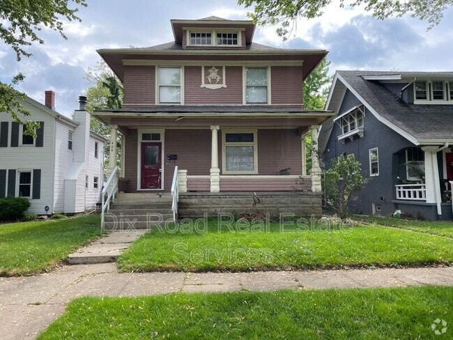Building Photo - 404 S D St Rental