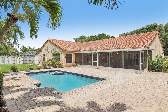 Photo - 13100 NW 11th Dr