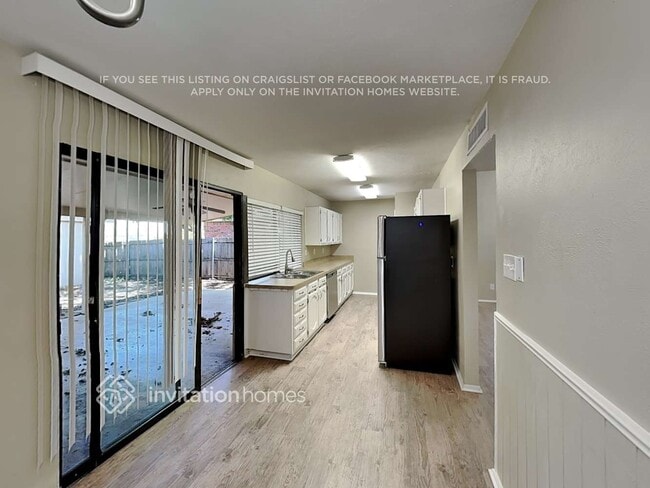 Photo - 1514 Coffeyville Trail