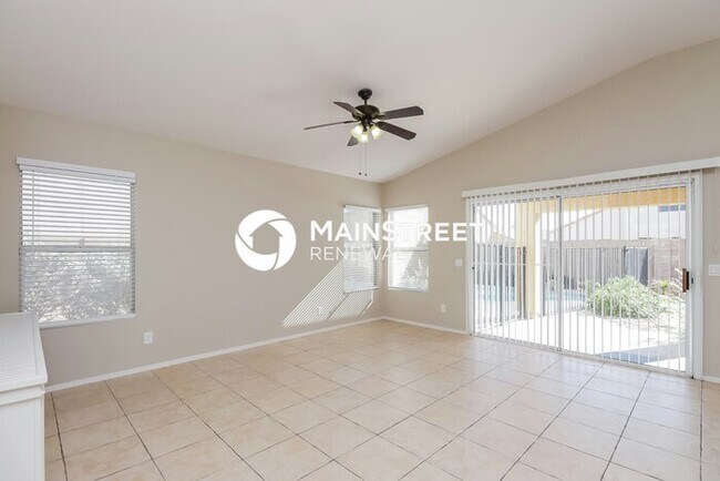 Photo - 4 Bedroom Pet-Friendly Home in Mesa, AZ with Main Street Renewal