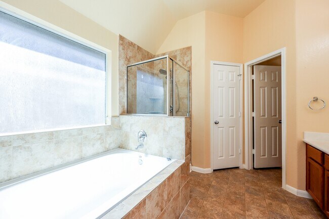 Photo - 20130 Emerald Mountain Dr