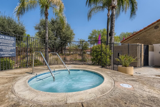 Villagio Apartments