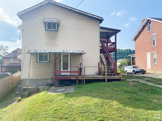 Building Photo - 2nd Avenue Duplex Unit 2 Rental