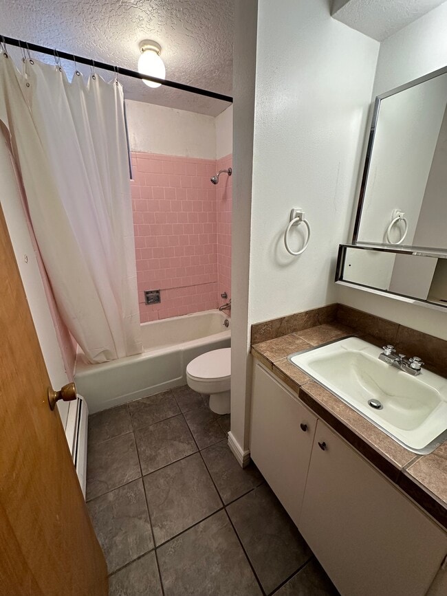 Photo - Pinnacle Apartments Unit D North Bedroom 1B shared