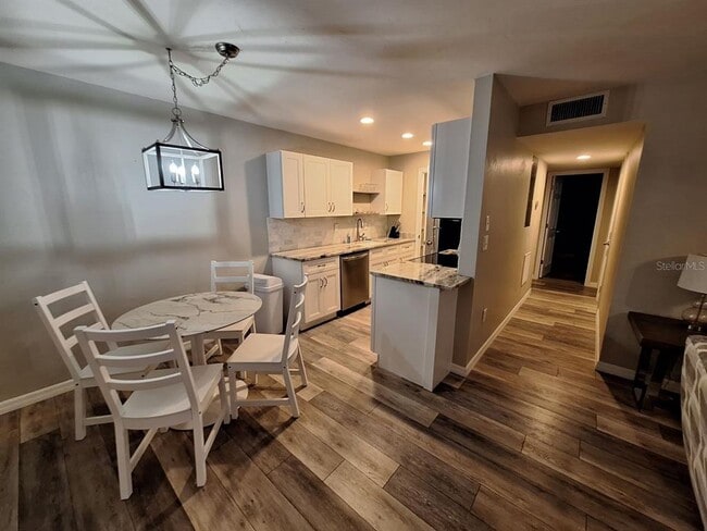 Photo - 3255 S Beneva Rd Unit 102