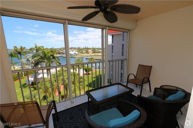 Building Photo - 270 N Collier Blvd Unit 503 Rental