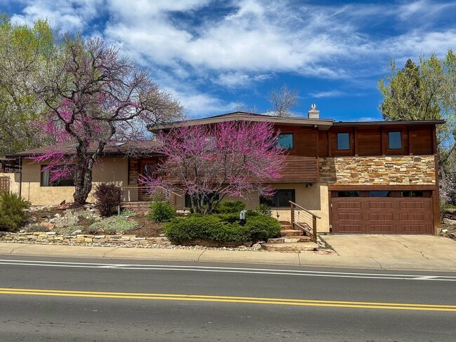 Executive Rental Available for Immediate M... - Executive Rental Available for Immediate M...