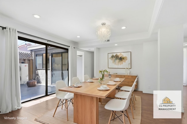 Photo - Beautifully Remodeled 3BD Townhome | Multi-Zone A/C | Private Patio