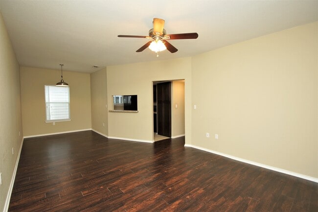 Photo - Stone Hill Apartments