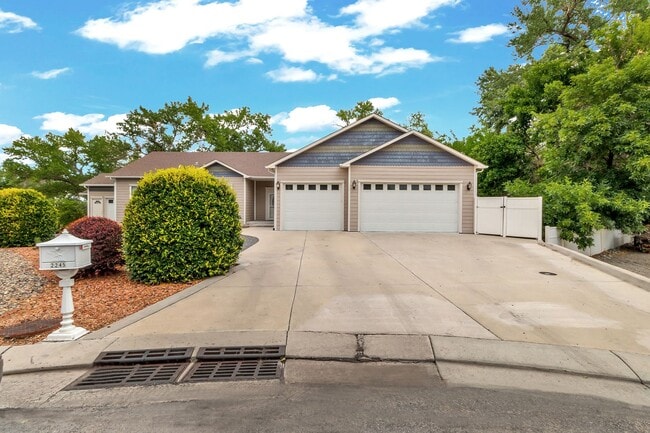 Photo - 2245 Idella Ct