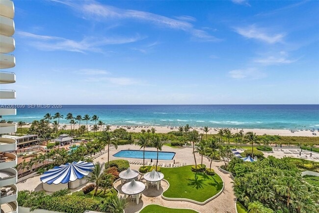 Photo - 5161 Collins Ave Unit 1017